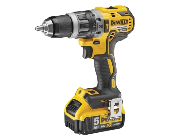 DeWalt DCD796P1 XR Brushless Combi Drill Kit